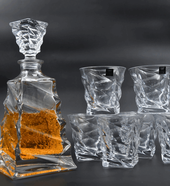 CARAFF + 6 Glasses Ice Cracker